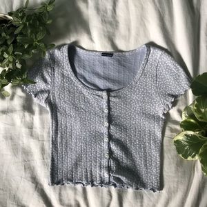 Cute buttoned Brandy Melville top!